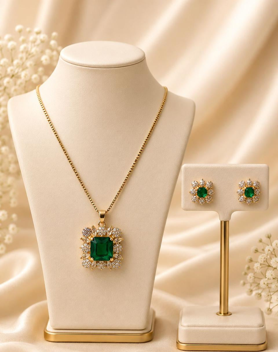 Emerald Empress Jewelry Set